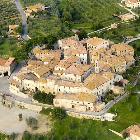 Borgo San Gusme Apartment ภายนอก รูปภาพ