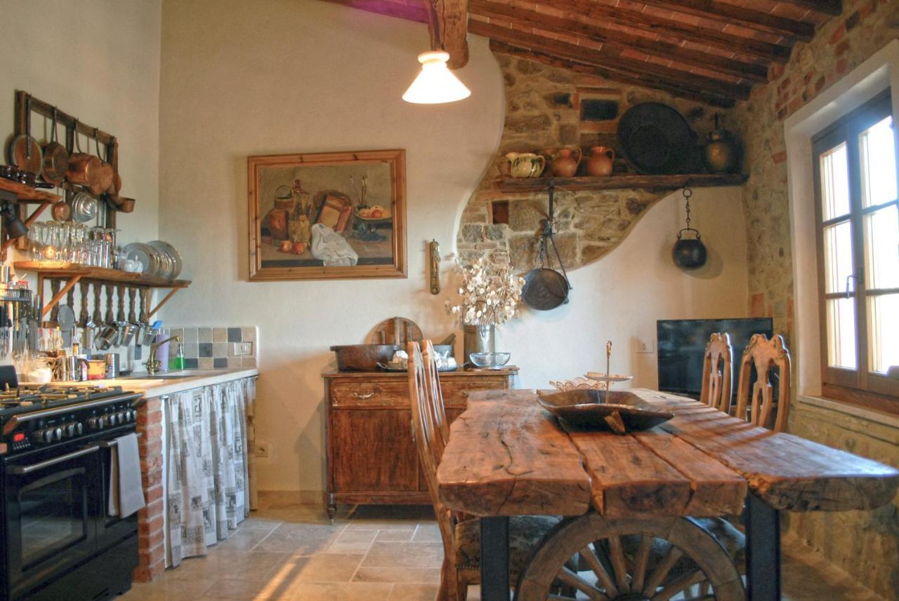 Borgo San Gusme Apartment ภายนอก รูปภาพ